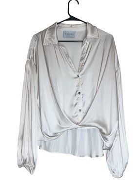 Hausen Women’s Twist Front V-Neck Button Down Blouse Sz L